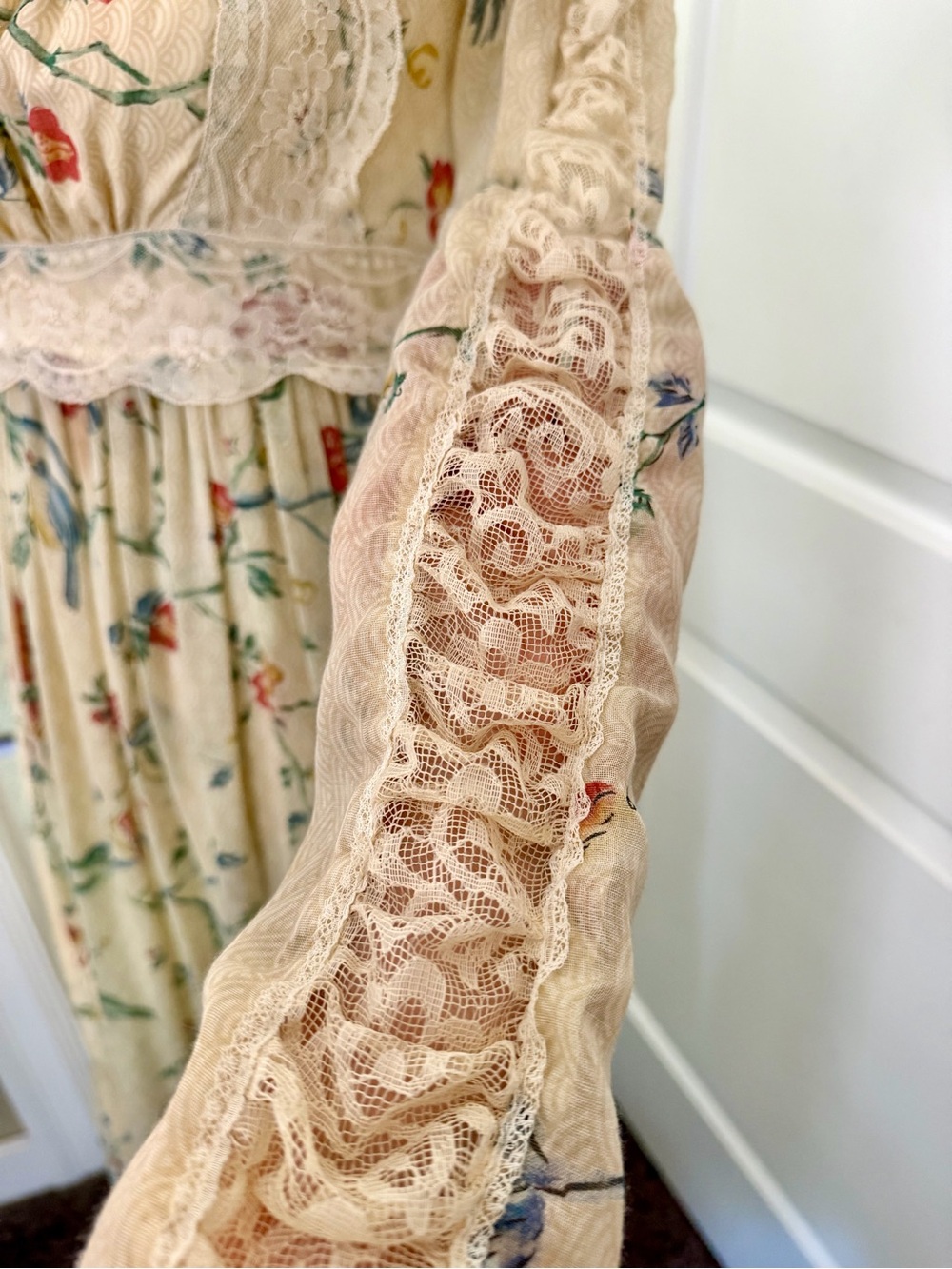Gunne Sax Vintage 1970’s Ivory Floral Bird Print Maxi Prairie Dress Size 9 - Picture 6 of 16